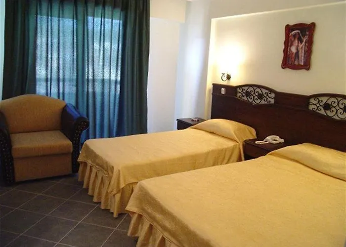 Hotell Club Chicago 3*