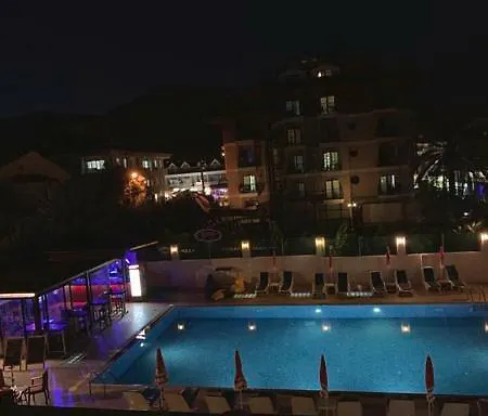 Szálloda Club Chicago Marmaris