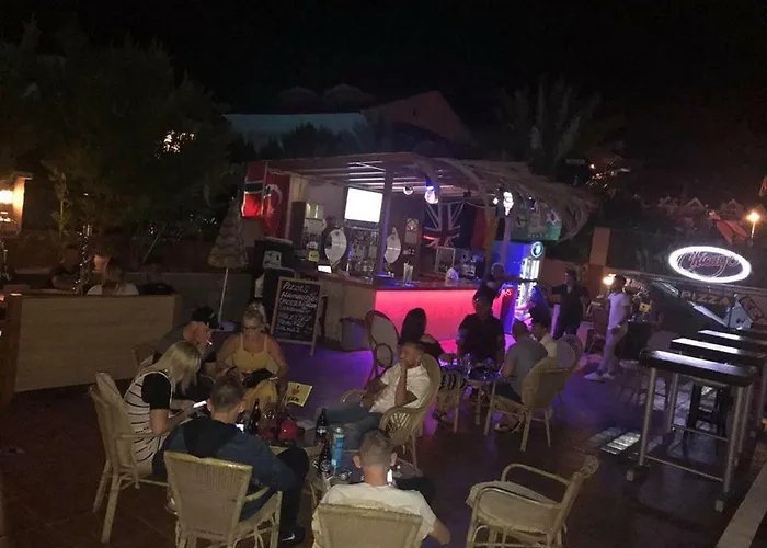 Club Chicago Hotel 3*