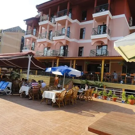 Club Chicago 호텔 3*