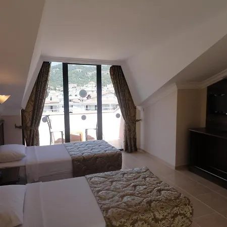 Club Chicago 3* 말마리스