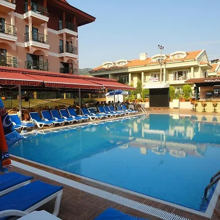 Club Chicago Otel Marmaris