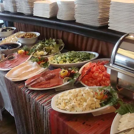 호텔 Club Chicago 말마리스