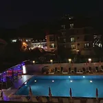 فندق Club Chicago مرمريس